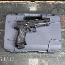 Sig Sauer P320 Custom Works 9mm